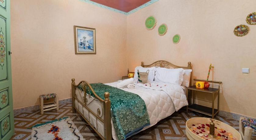 Отель Riad Nicedina Марракеш Экстерьер фото