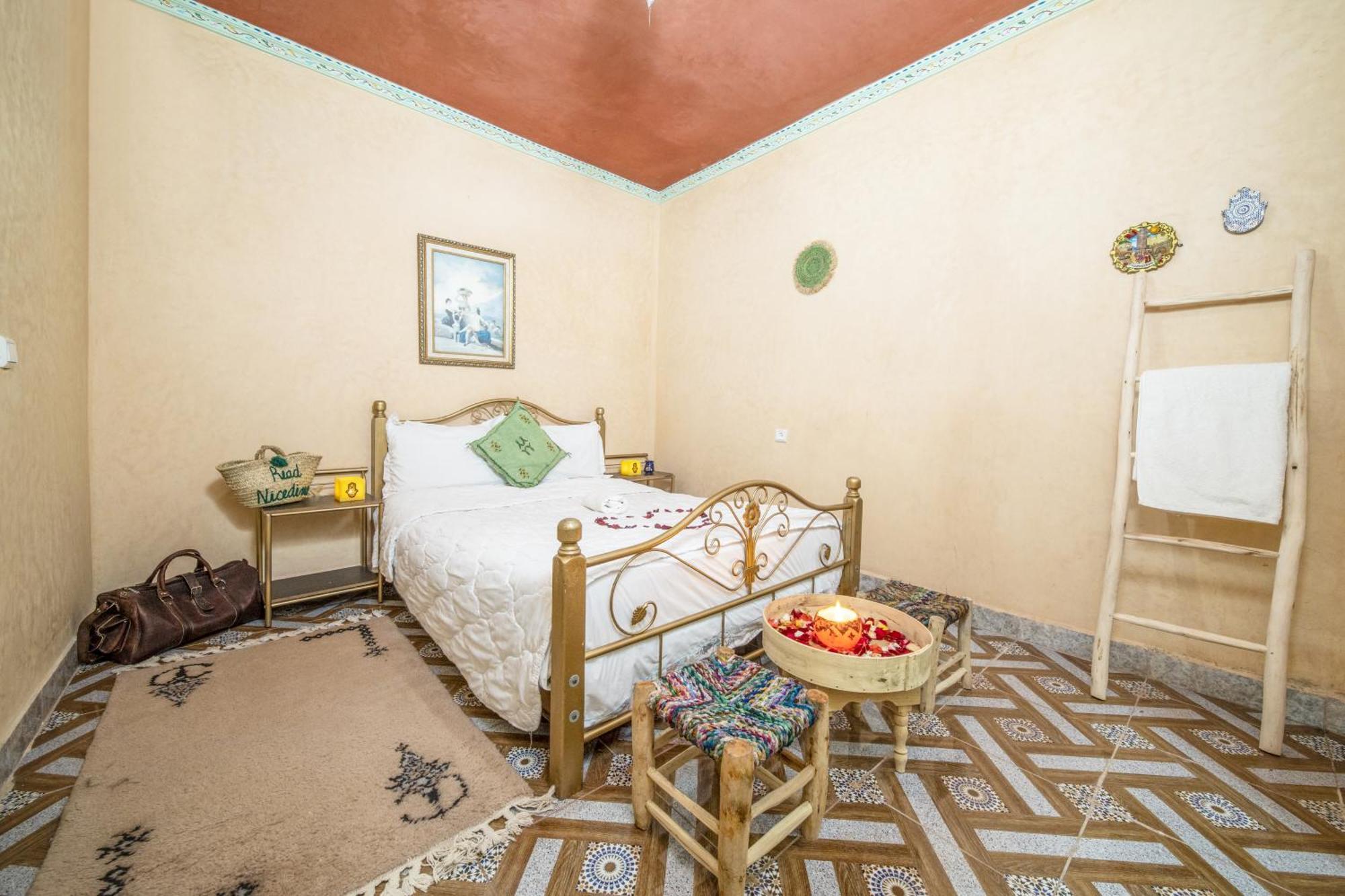 Отель Riad Nicedina Марракеш Экстерьер фото